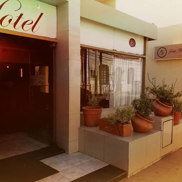 لا ريوخا Hotel Embajador المظهر الخارجي الصورة
