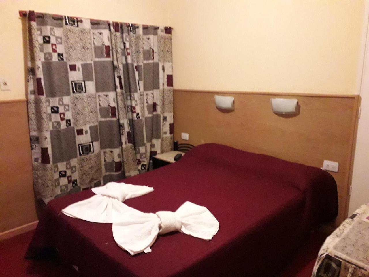 لا ريوخا Hotel Embajador المظهر الخارجي الصورة